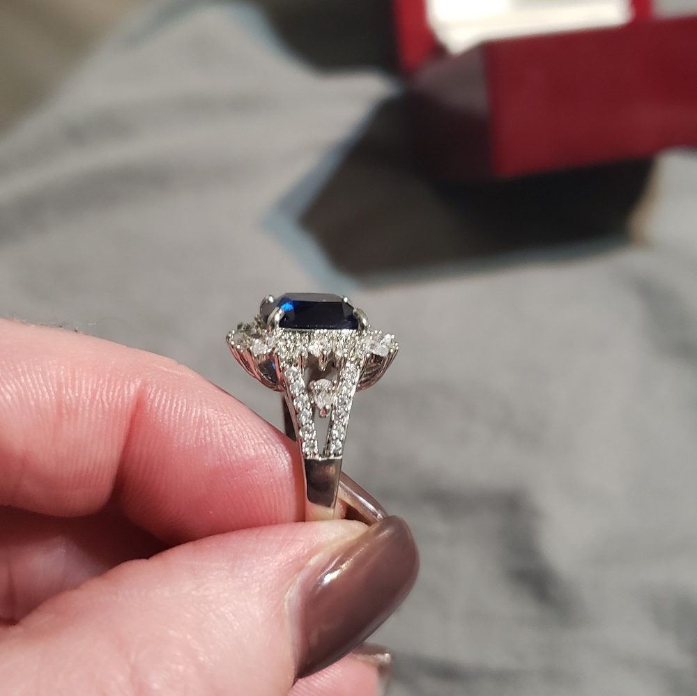 Ladies fashion blue sapphire & whsapphire ri.  New - Picture 10 of 12